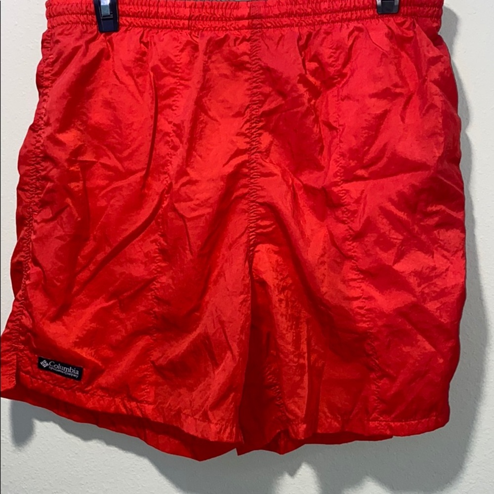 Red Columbia shorts size M
